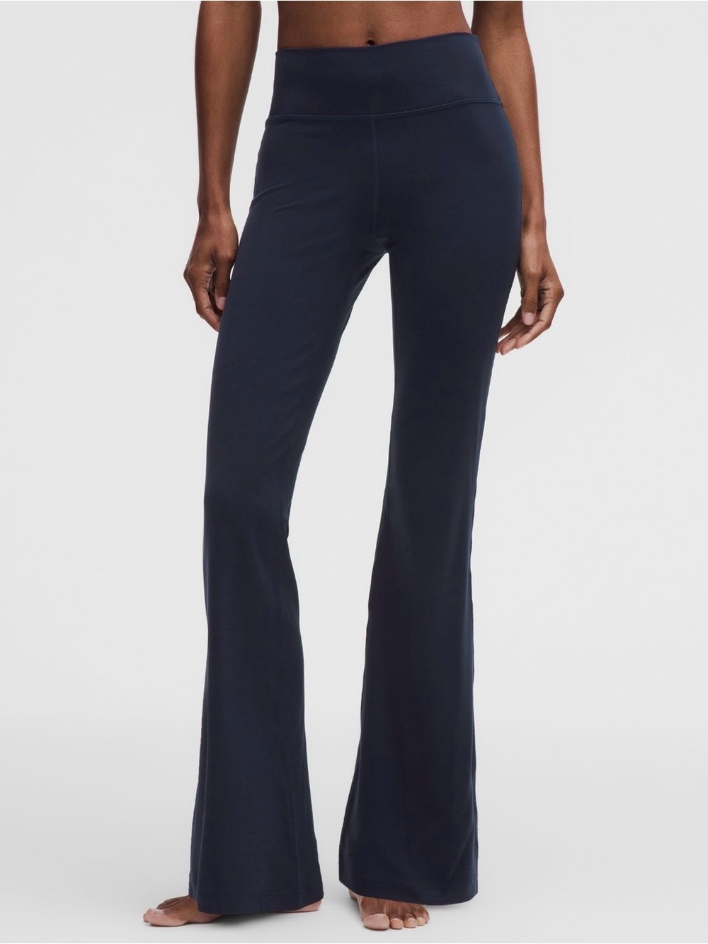 Groove Nulu High-Rise Flared Pant I Short